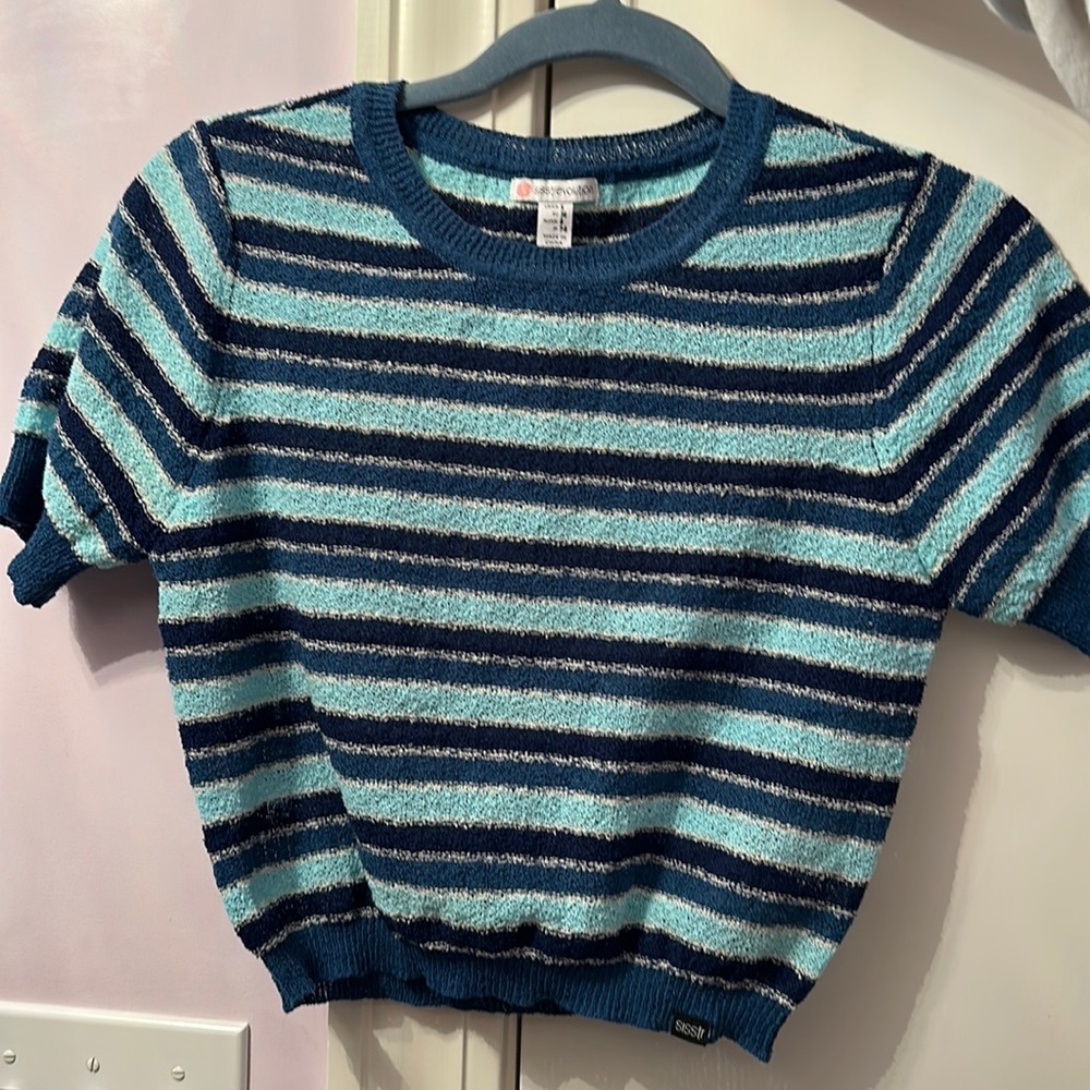 Striped cropped tee